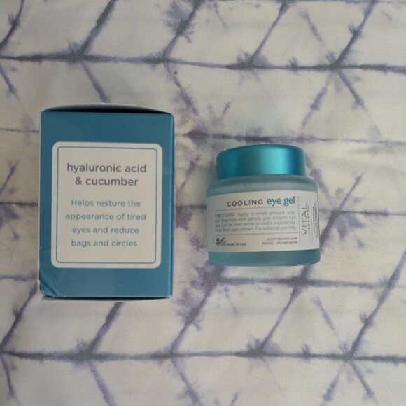 🌸 Vital Beauty Cooling Eye Gel - Sensitive Skin Safe NIB - Picture 2 of 6